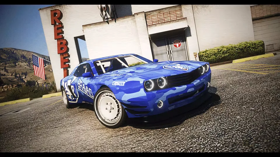 Discover 310+ Lore-Friendly Vehicles for FiveM - in-game screenshot 14